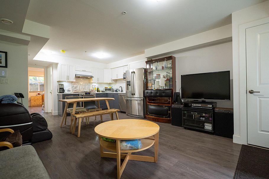 5805 Wales Street Vancouver, BC - 20