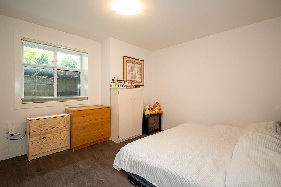 5805 Wales Street Vancouver, BC - 17