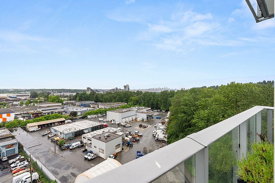 1206 1401 Hunter Street North Vancouver, BC - 24