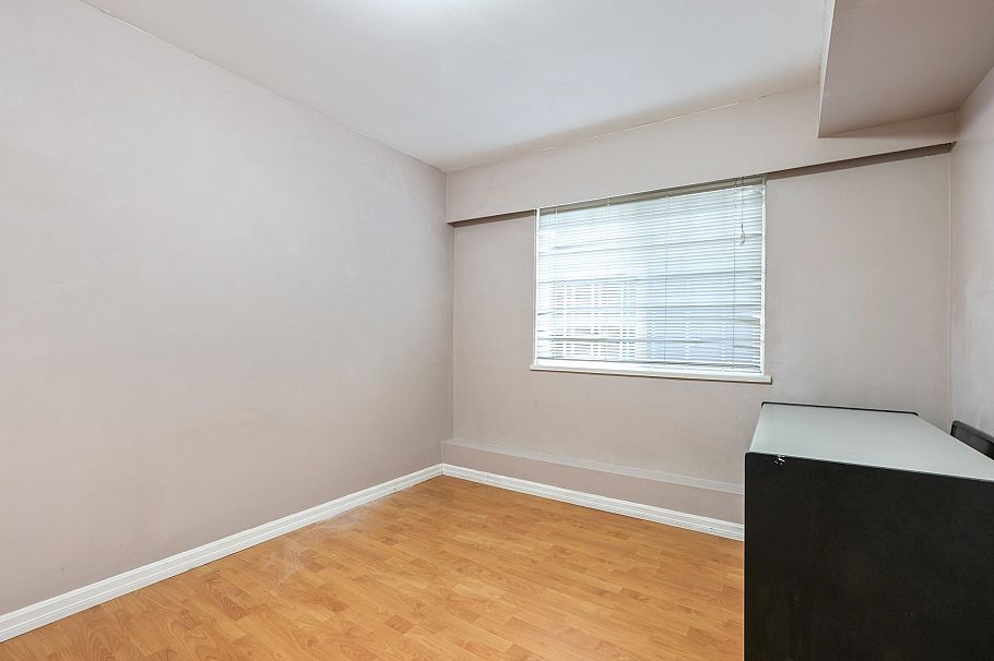 5872 Culloden Street Vancouver, BC - 21