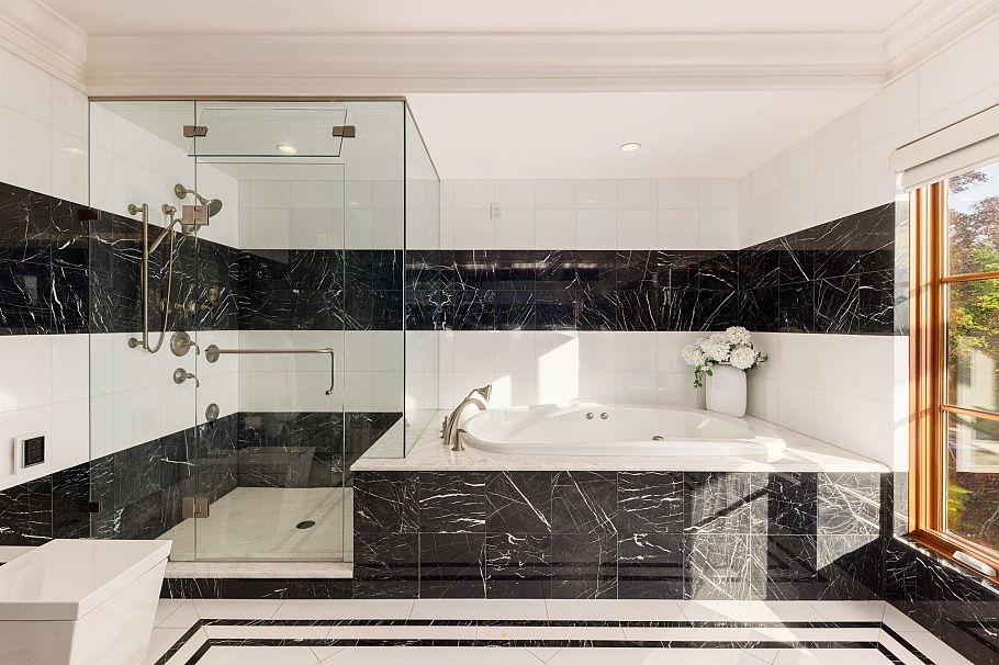 5376 Connaught Drive Vancouver, BC - 18