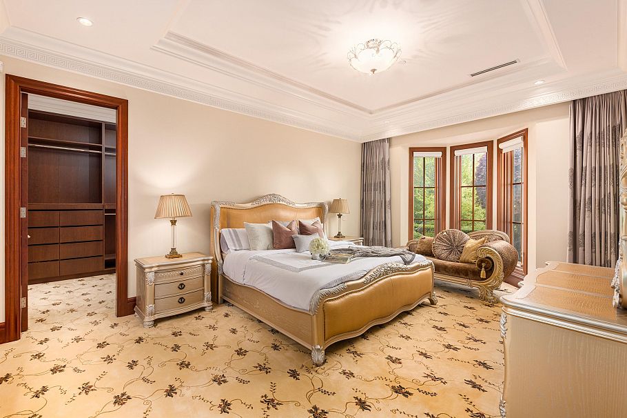 5376 Connaught Drive Vancouver, BC - 13