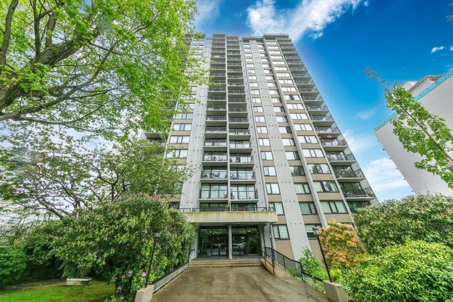 2103 1330 Harwood Street Vancouver, BC - 1