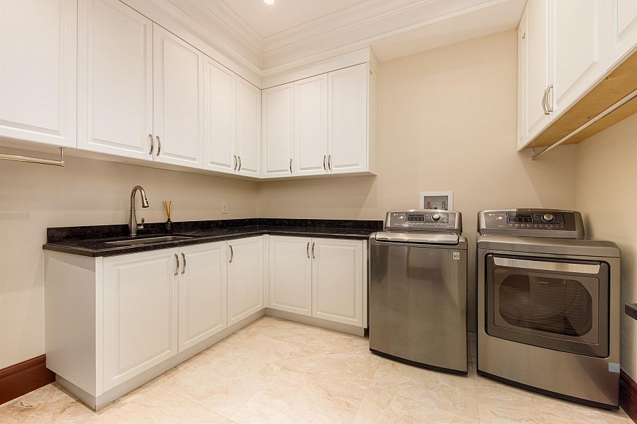 5376 Connaught Drive Vancouver, BC - 35