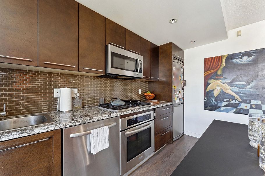 1701 918 Cooperage Way Vancouver, BC - 8