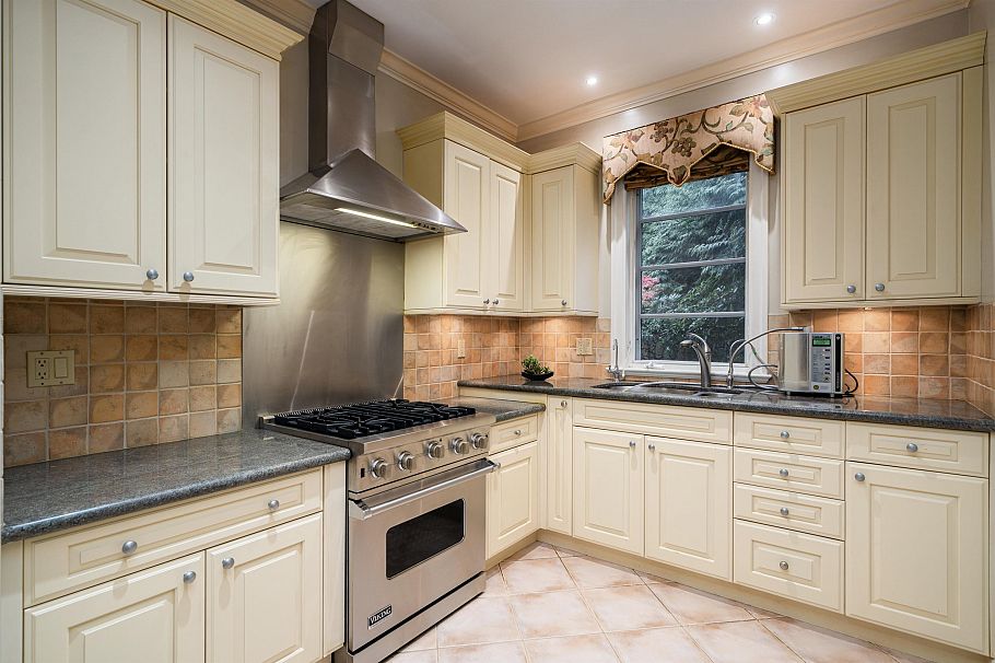 1638 Marpole Avenue Vancouver, BC - 13