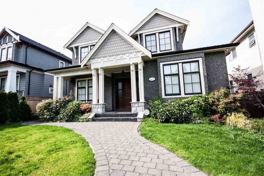 1419 W 59th Avenue Vancouver, BC - 1