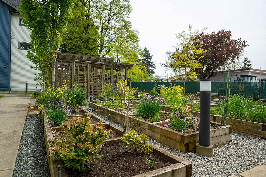 5805 Wales Street Vancouver, BC - 27