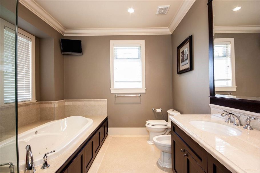 1419 W 59th Avenue Vancouver, BC - 10