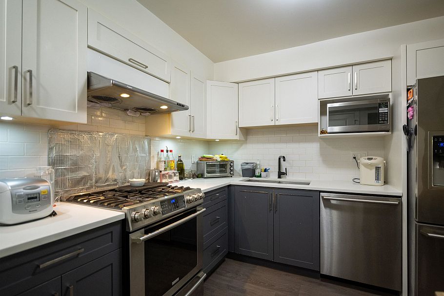 5805 Wales Street Vancouver, BC - 23