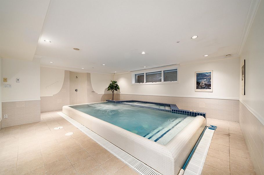 1638 Marpole Avenue Vancouver, BC - 29