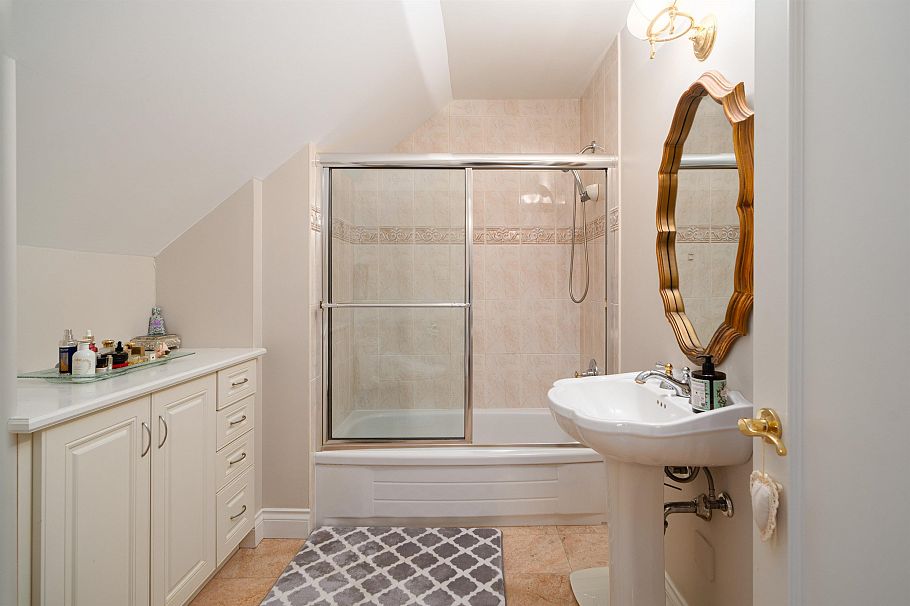 1638 Marpole Avenue Vancouver, BC - 26