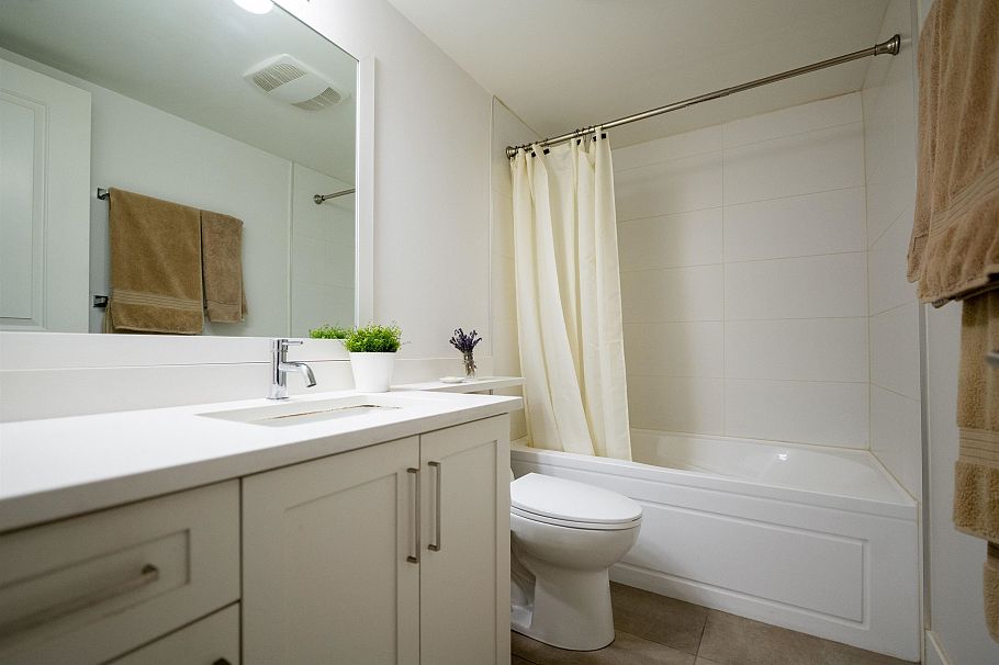 5805 Wales Street Vancouver, BC - 19