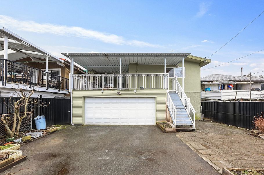 5872 Culloden Street Vancouver, BC - 33