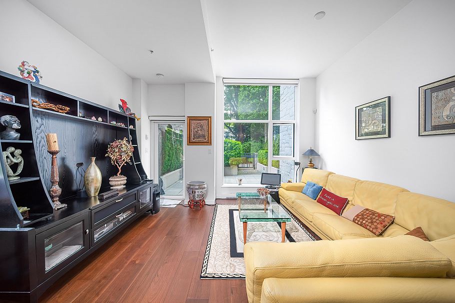 TH12 5989 Walter Gage Road Vancouver, BC - 16