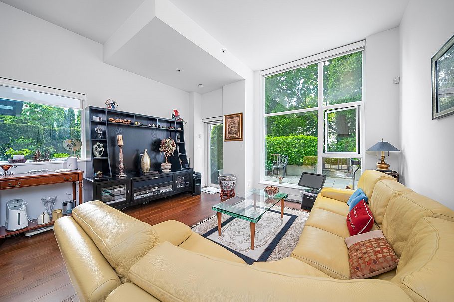 TH12 5989 Walter Gage Road Vancouver, BC - 17