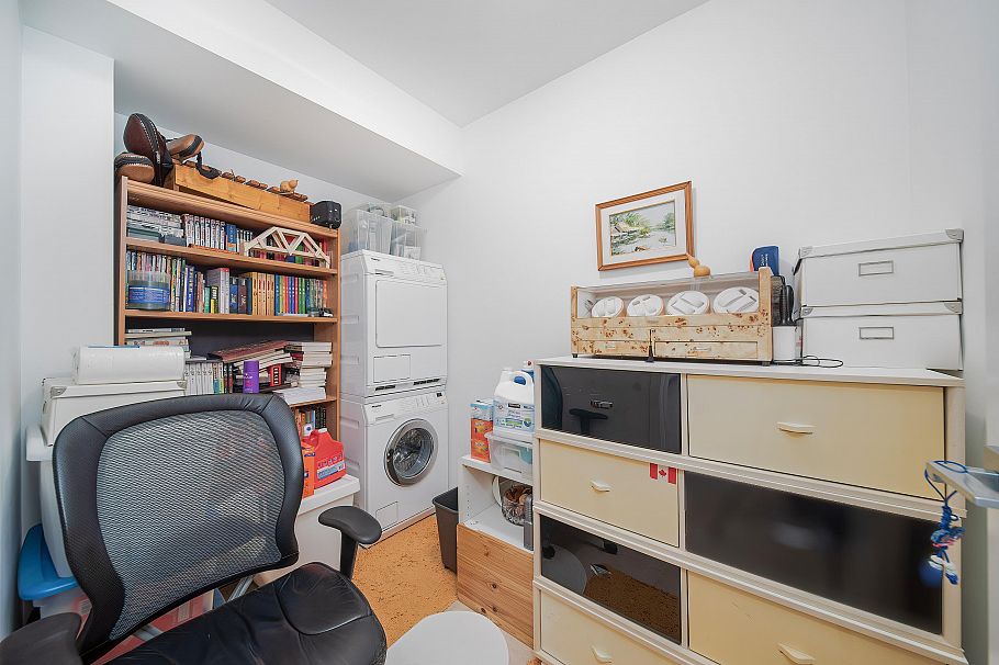 TH12 5989 Walter Gage Road Vancouver, BC - 27