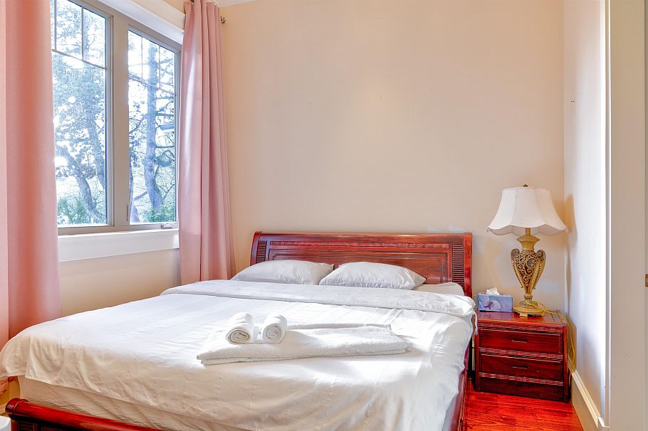 2237 W 37th Avenue Vancouver, BC - 16