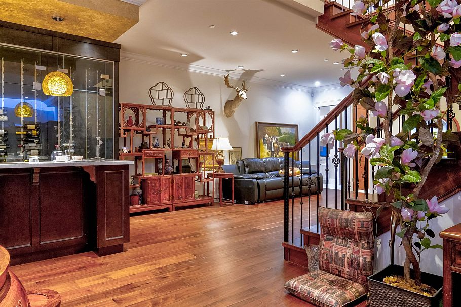 2237 W 37th Avenue Vancouver, BC - 31