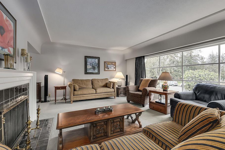 936 W 37th Avenue Vancouver, BC - 3