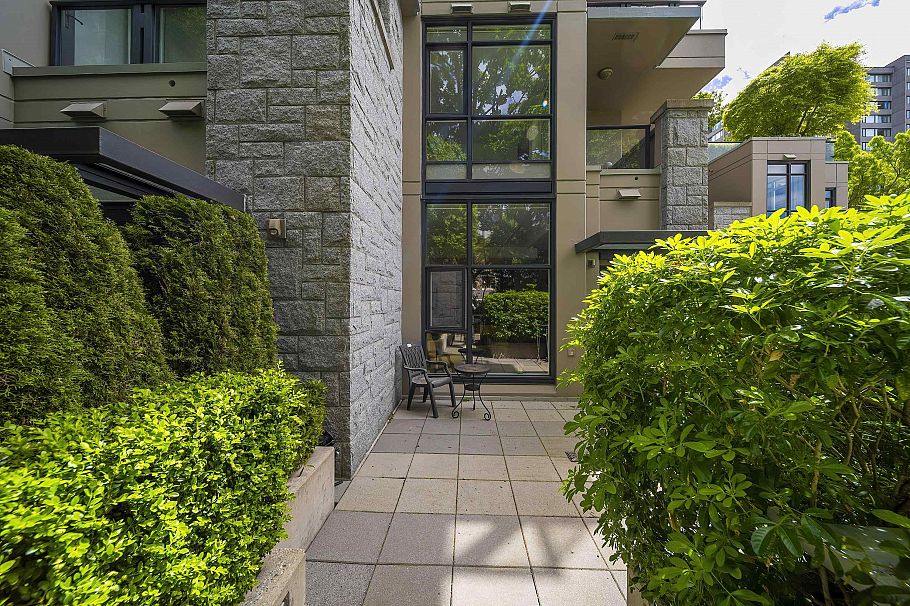 TH12 5989 Walter Gage Road Vancouver, BC - 4