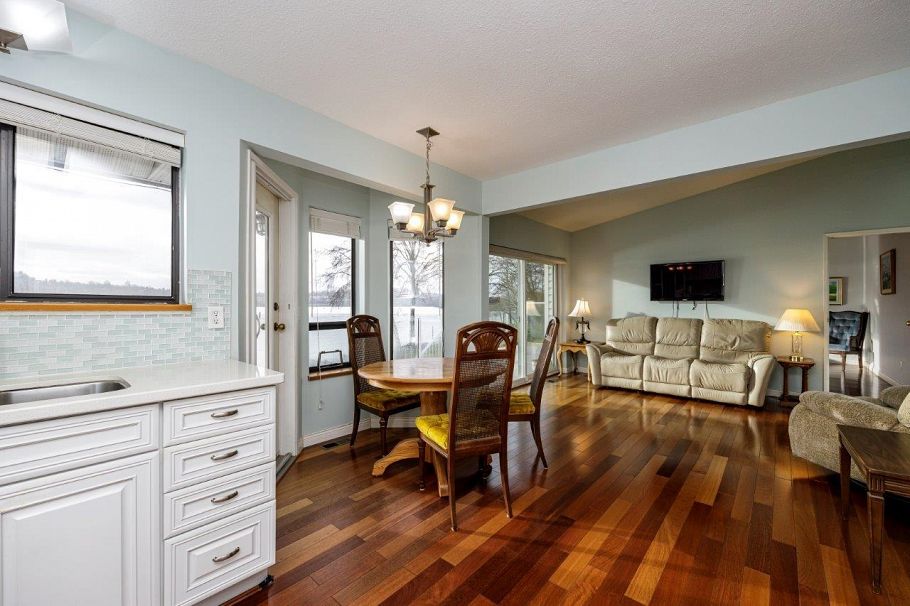 2929 Dollarton Highway North Vancouver, BC - 7