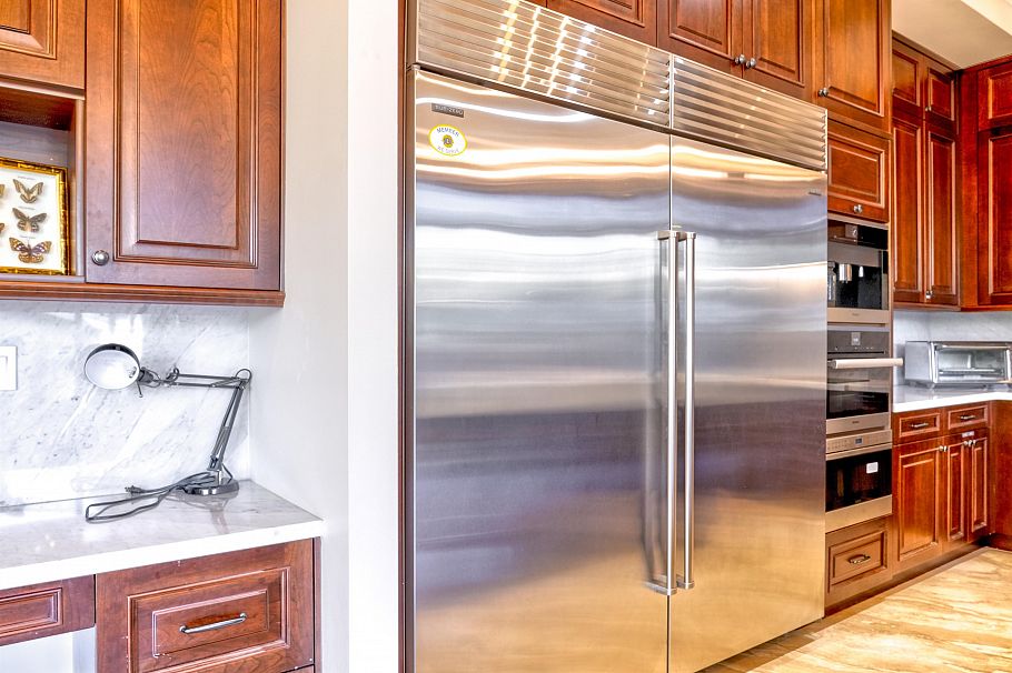 2237 W 37th Avenue Vancouver, BC - 11