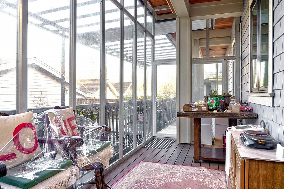 2237 W 37th Avenue Vancouver, BC - 12