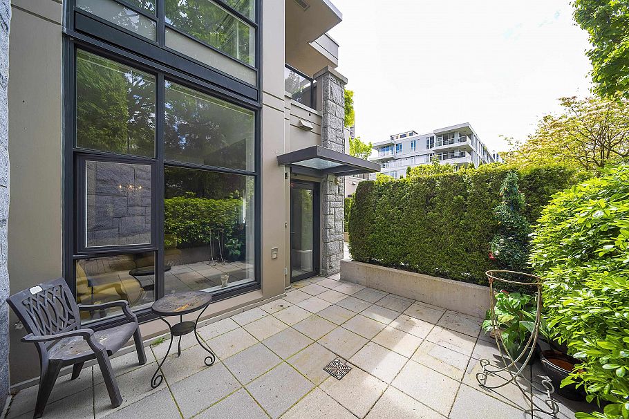 TH12 5989 Walter Gage Road Vancouver, BC - 29