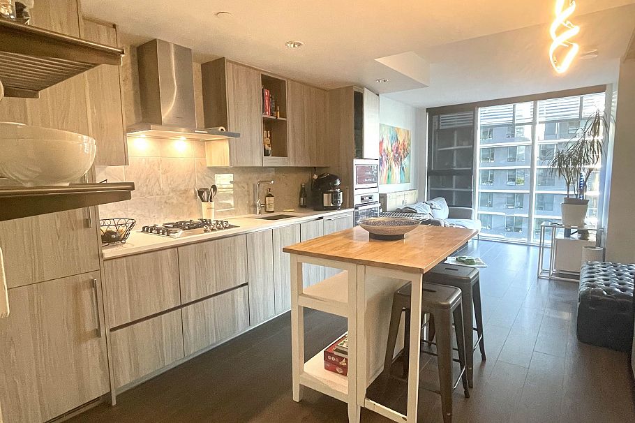 1083 87 Nelson Street Vancouver, BC - 6