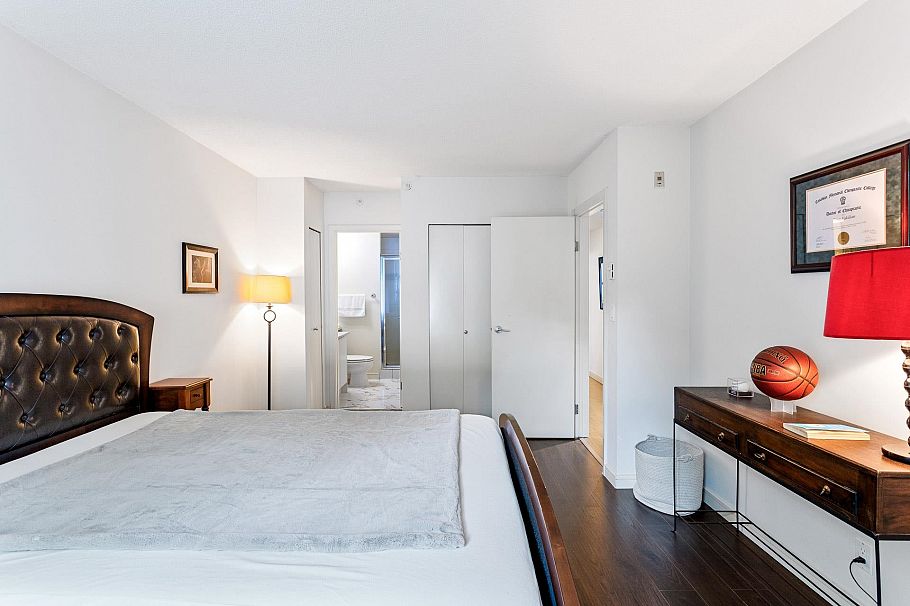 3B 1403 Beach Avenue Vancouver, BC - 16