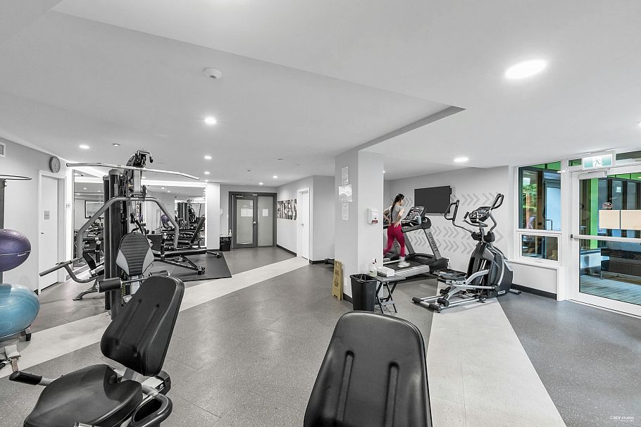 636 3563 Ross Drive Vancouver, BC - 35