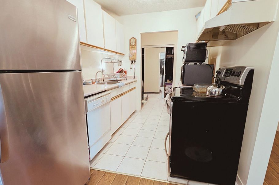 316 780 Premier Street North Vancouver, BC - 4