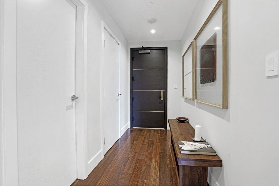 1902 667 Howe Street Vancouver, BC - 34