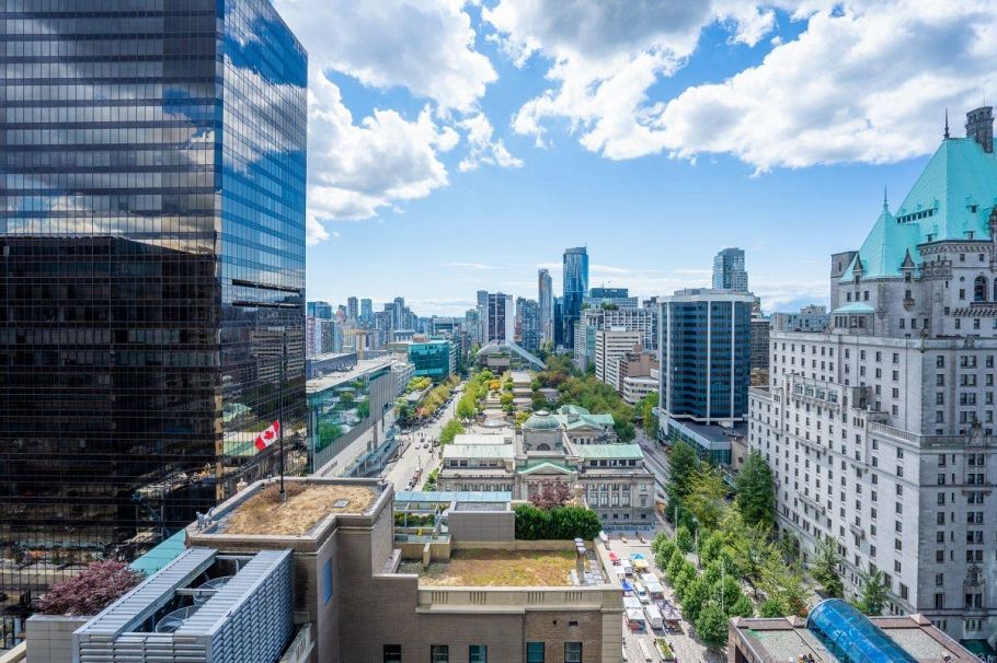 1902 667 Howe Street Vancouver, BC - 38