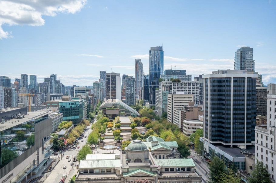 1902 667 Howe Street Vancouver, BC - 2
