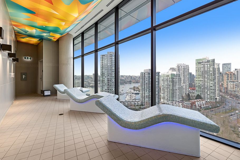 688 87 Nelson Street Vancouver, BC - 31