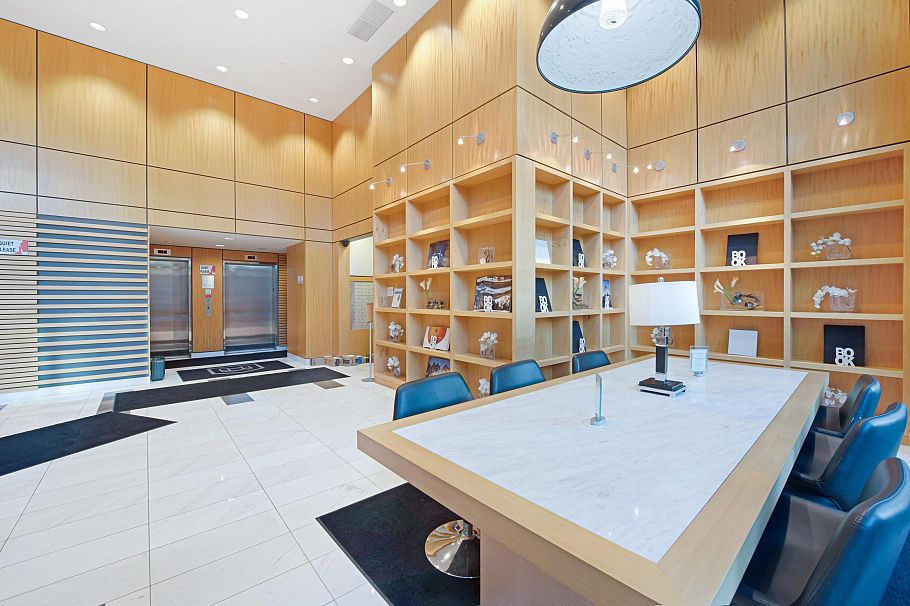 1709 5728 Berton Avenue Vancouver, BC - 4