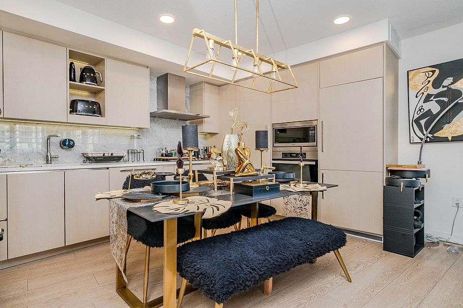 688 87 Nelson Street Vancouver, BC - 9