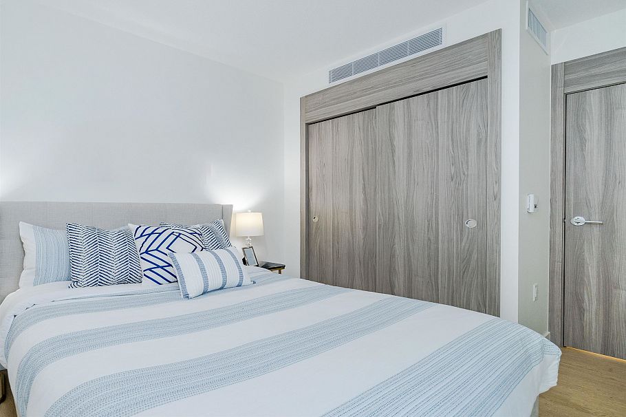 688 87 Nelson Street Vancouver, BC - 13