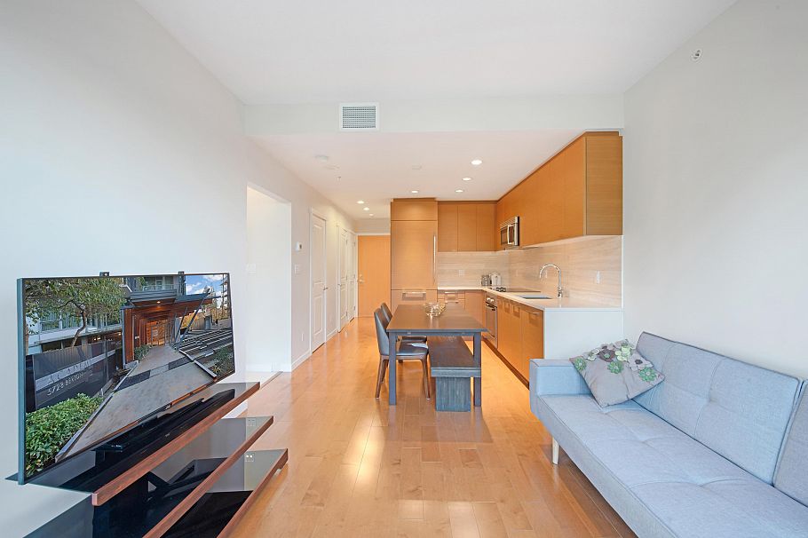 1709 5728 Berton Avenue Vancouver, BC - 5