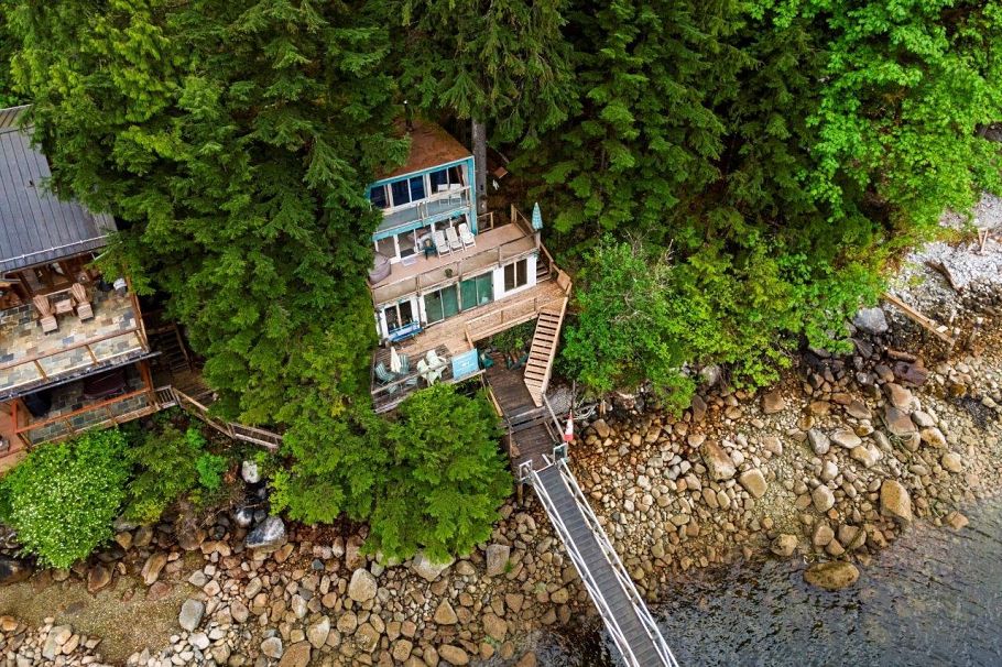 11 East Of Croker Island North Vancouver, BC - 32
