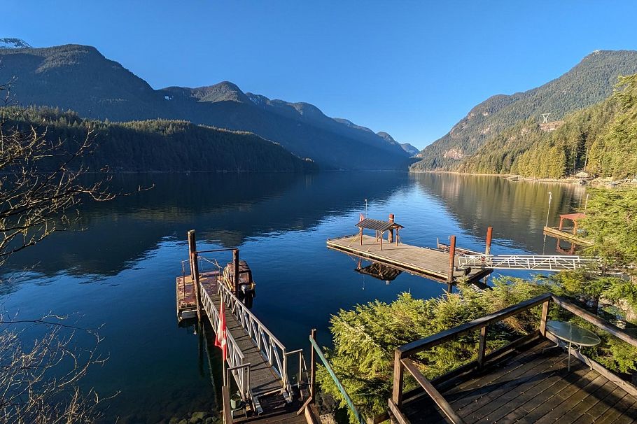 11 East Of Croker Island North Vancouver, BC - 1