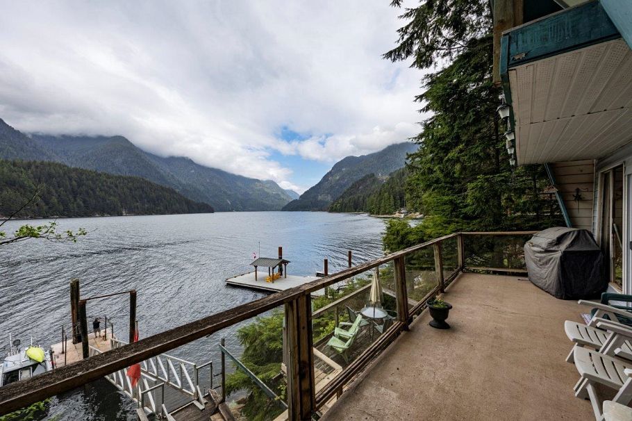 11 East Of Croker Island North Vancouver, BC - 9