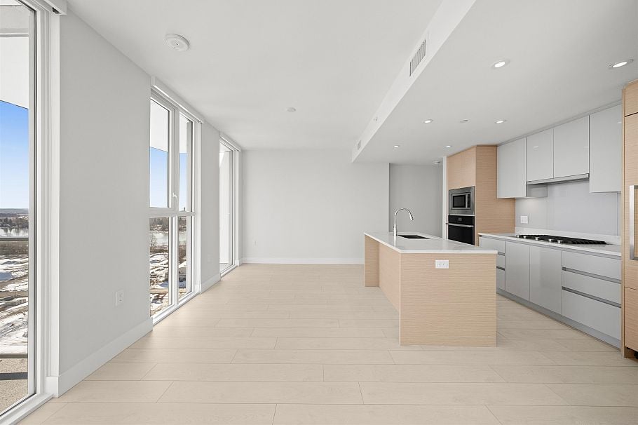 2203 3538 Sawmill Crescent Vancouver, BC - 10