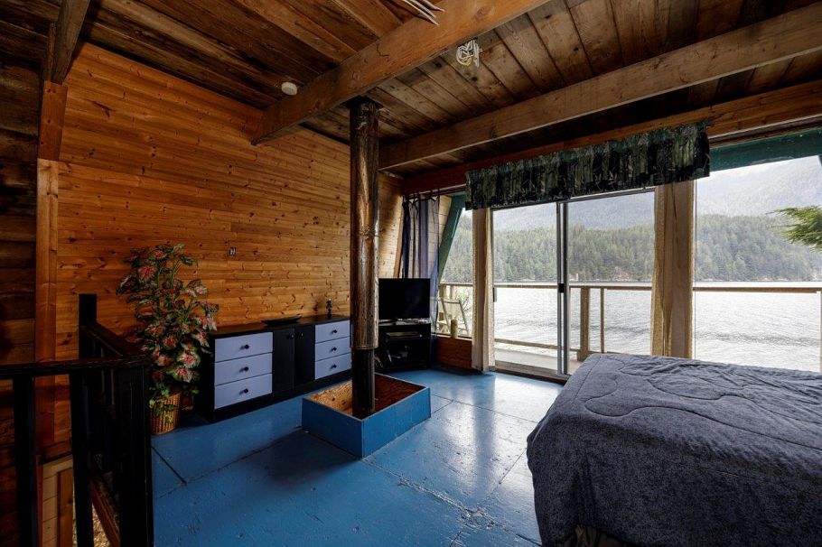 11 East Of Croker Island North Vancouver, BC - 25