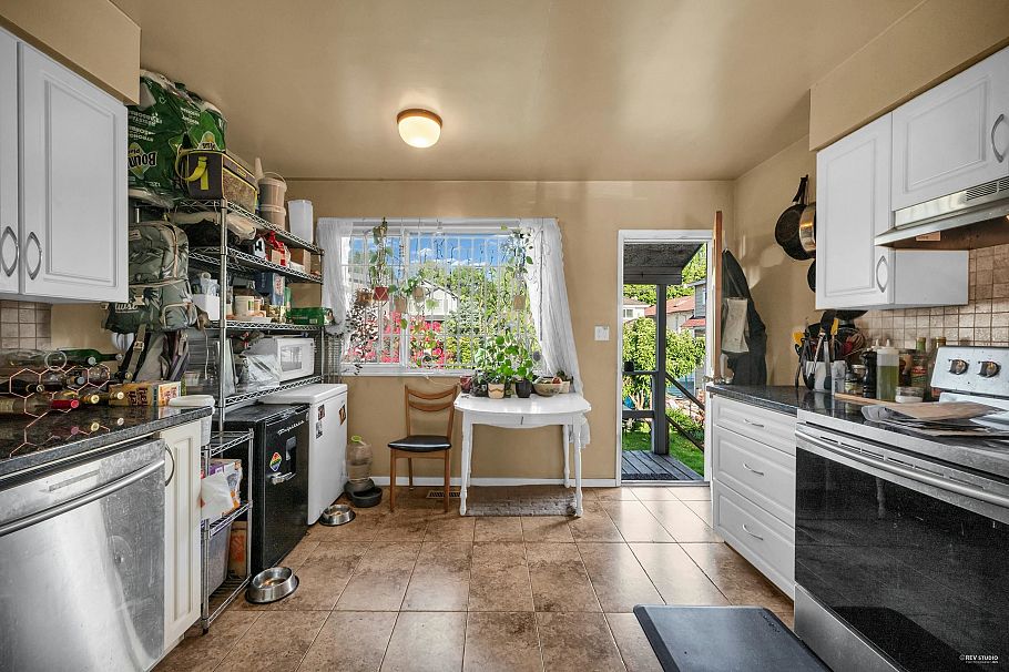 5882 Berkeley Street Vancouver, BC - 12