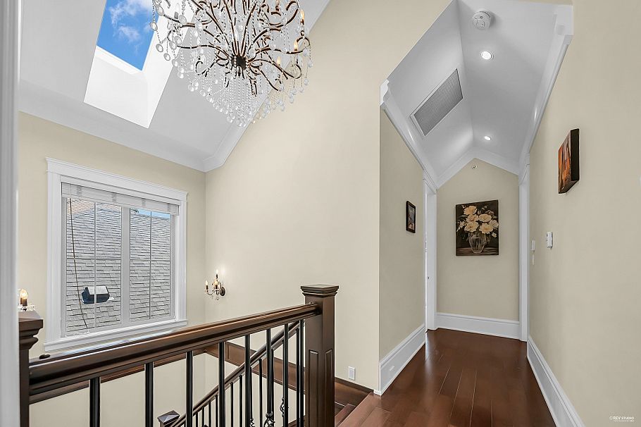 1942 W 42nd Avenue Vancouver, BC - 26