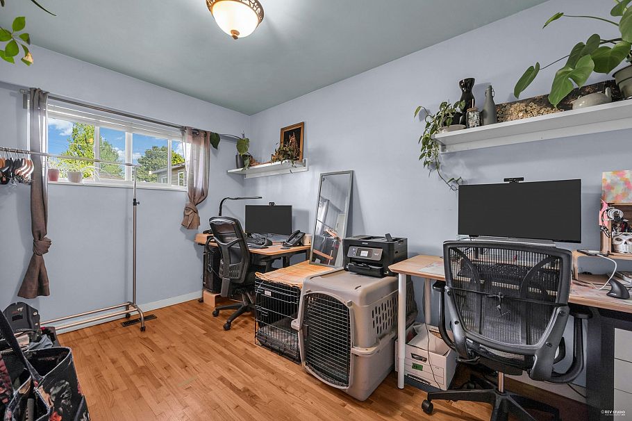 5882 Berkeley Street Vancouver, BC - 14