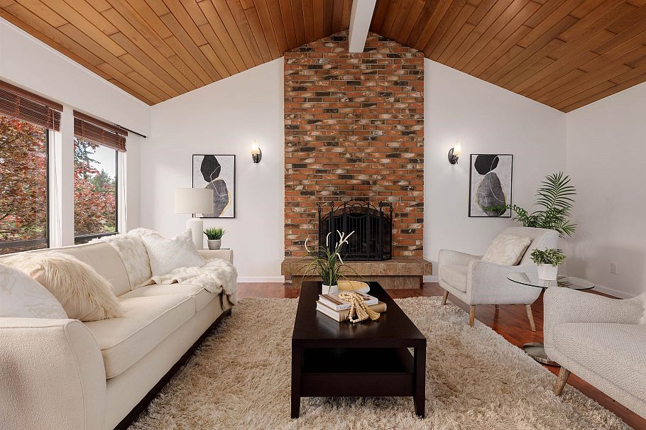 548 E Braemar Road North Vancouver, BC - 5